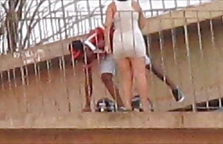 XXX MILF sexo colegialas ecuador mamás y GILF compartir una gran polla joven