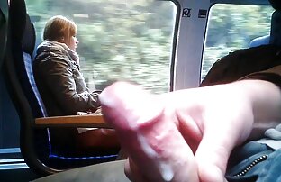 XXX Sapphic Erotica morena lesbianas en el jardín divertirse videos de sexo en el ecuador